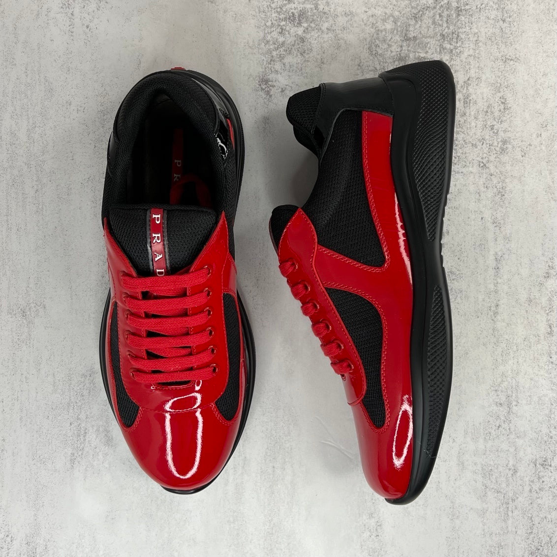 Prada America's Cup "Red-Black"