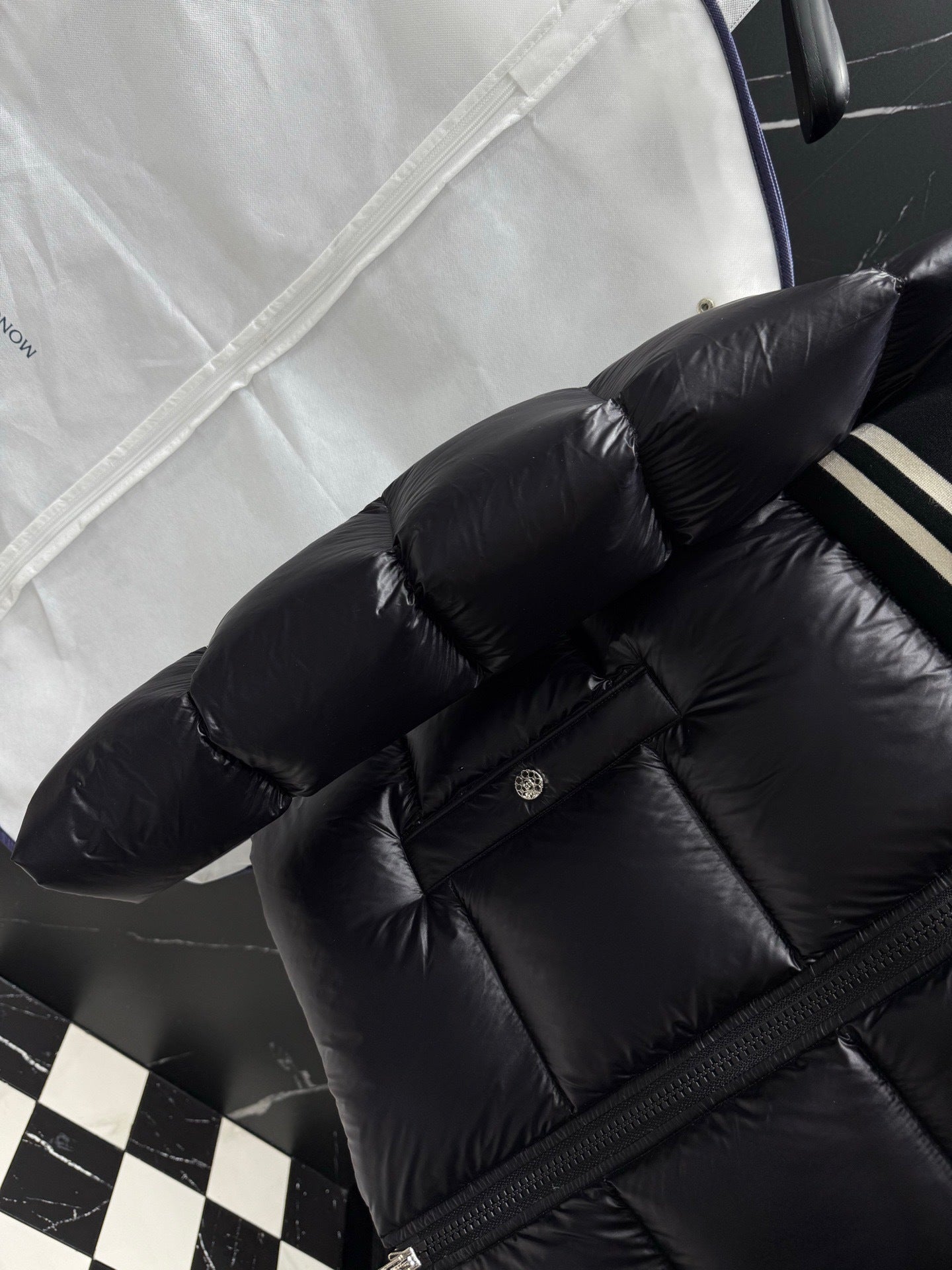 Gucci Down Jacket "Black"