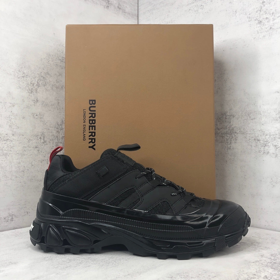 Burberry Arthur "Black-Red Heel Loop"