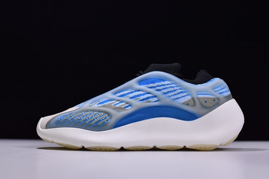 Yeezy 700 V3 "Arzareth"
