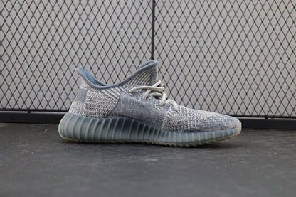 Yeezy 350 V2 "Israfil"