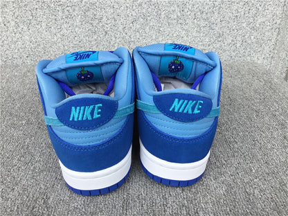 Nike Dunk Low "Blue Raspberry"