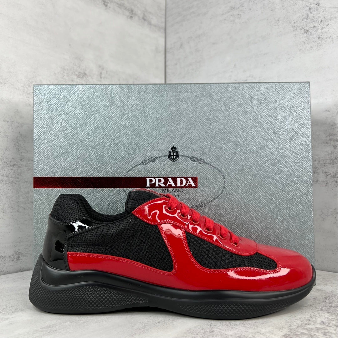 Prada America's Cup "Red-Black"