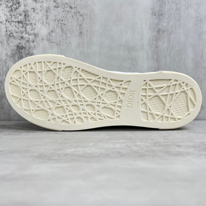 Dior B33 "White"
