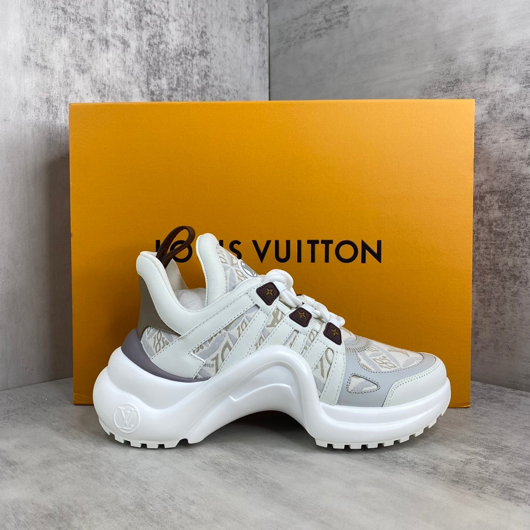 Louis Vuitton Arklight "White-Grey Embroided"