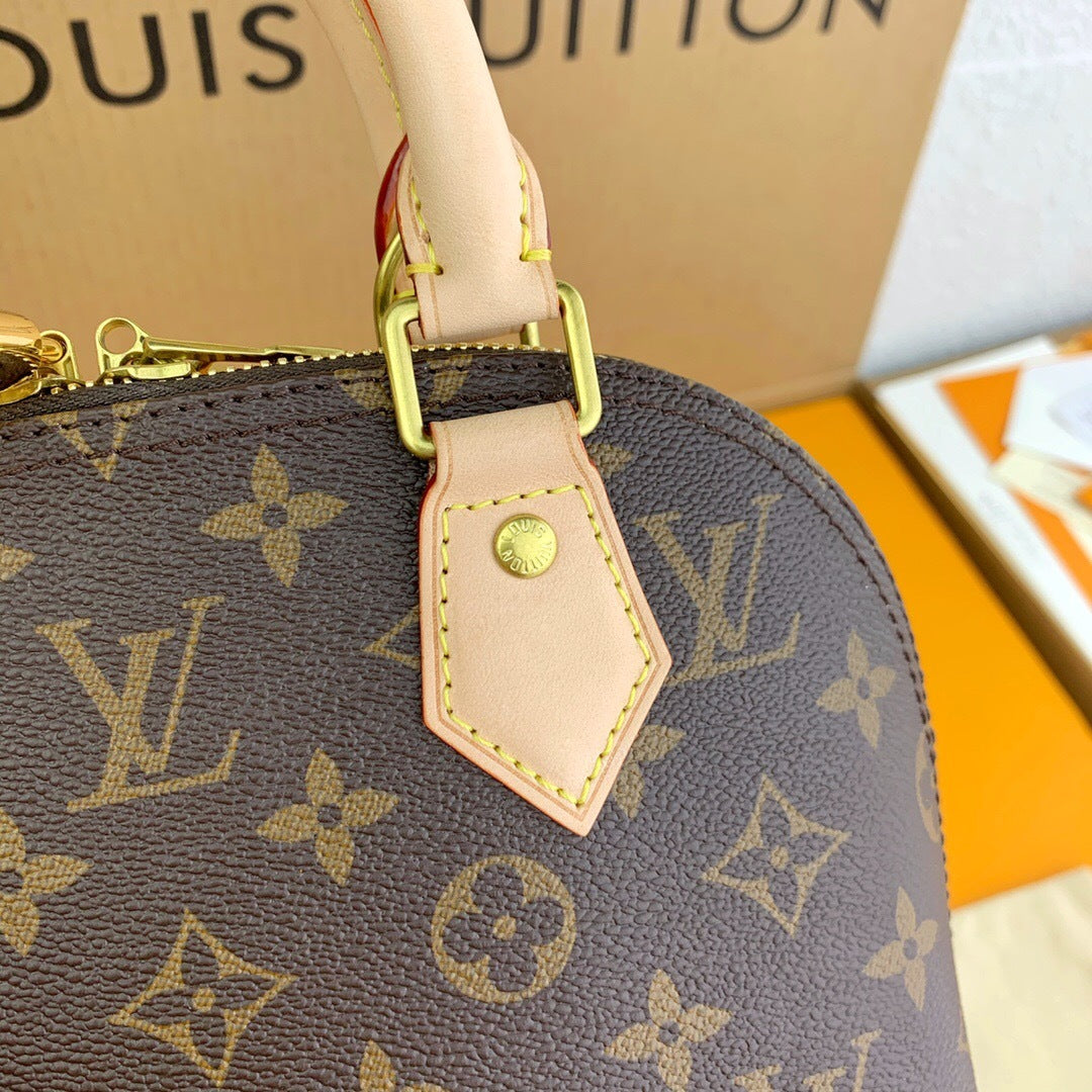 Louis Vuitton Alma BB