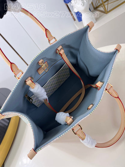 Louis Vuitton OnTheGo MM