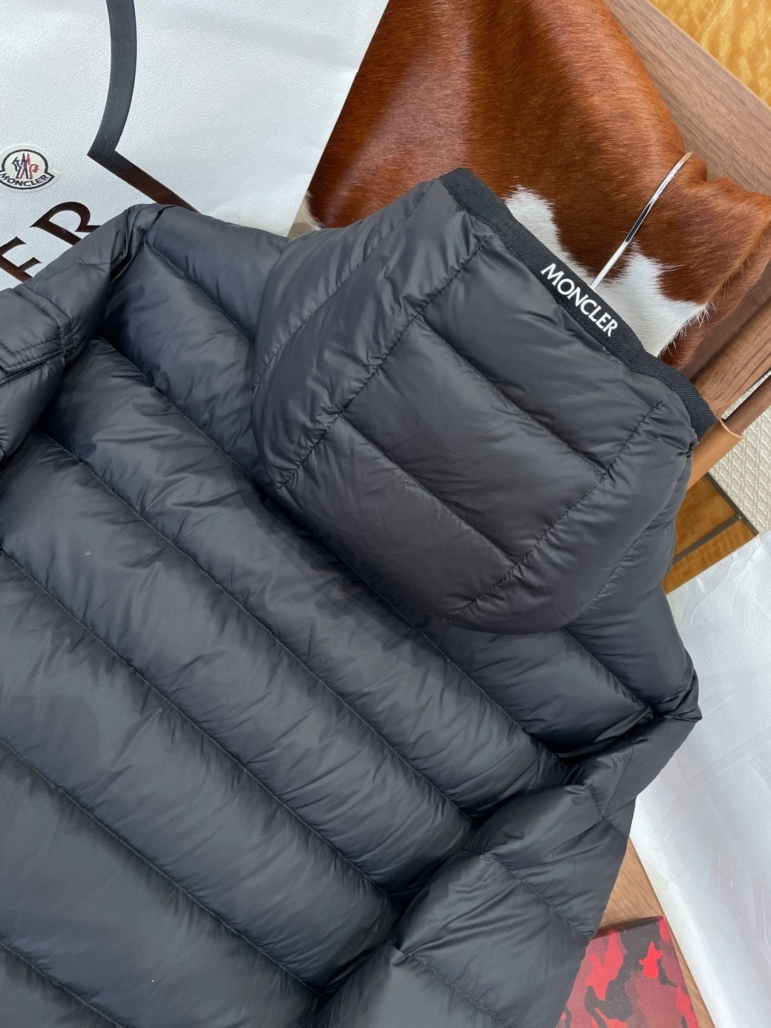 Moncler Galion Hooded Short Down Jacket "Black"