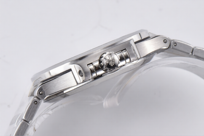 Patek Philippe Nautilus Ladies 35.2mm White Dial