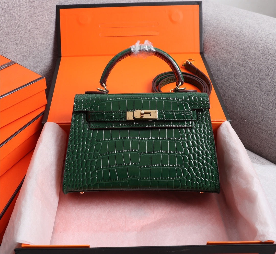 Hermès Aligator Leather Mini Kelly 20