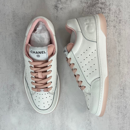 Chanel Low "White-Pink"