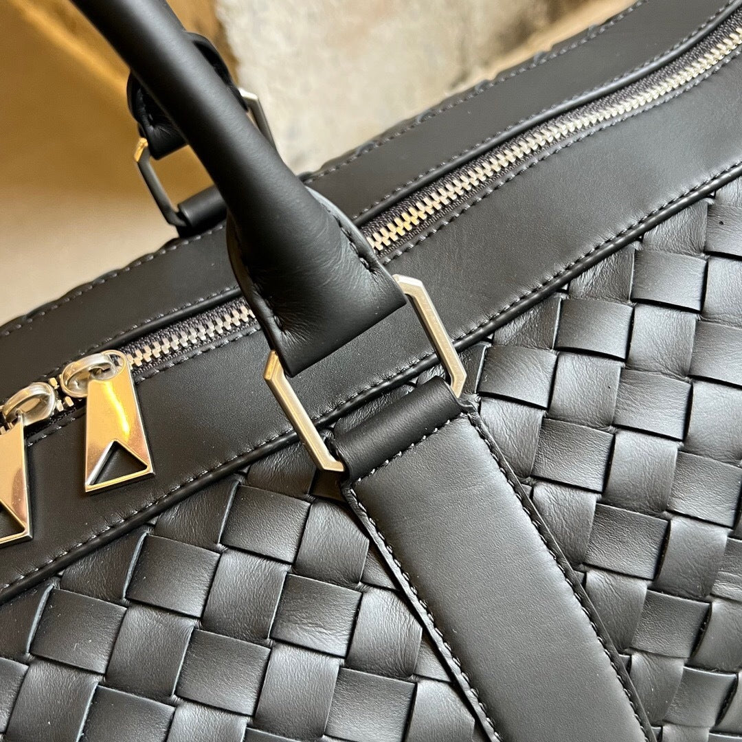 Bottega Veneta Intrecciato Duffle