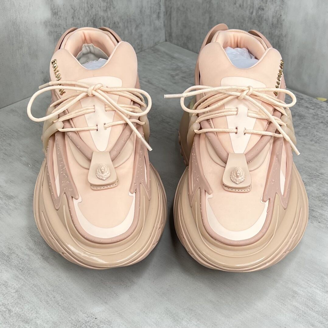 Balmain Unicorn "Beige"