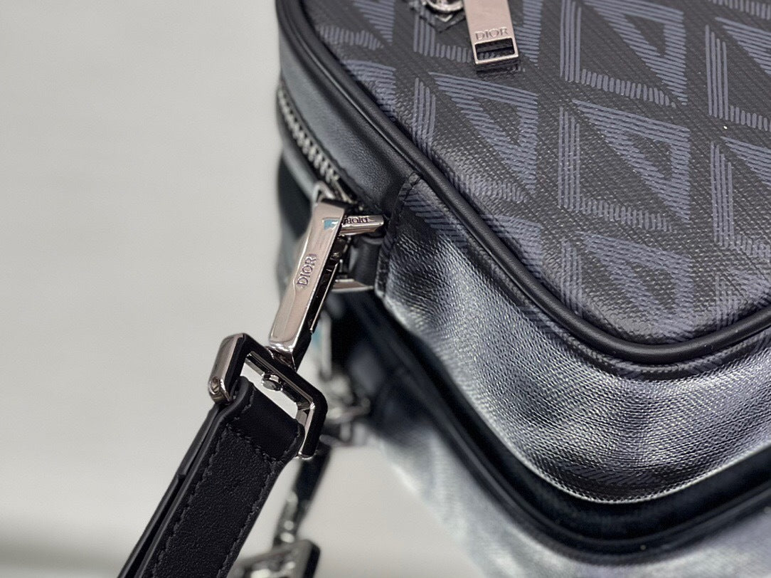 Dior CD Diamond Toiletry Bag