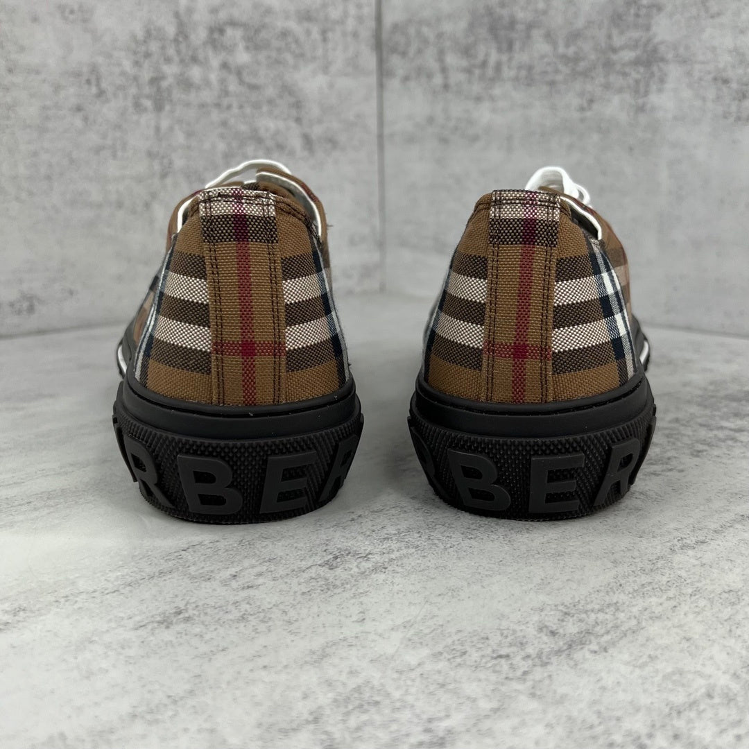 Burberry Gabardine "Birch Brown"