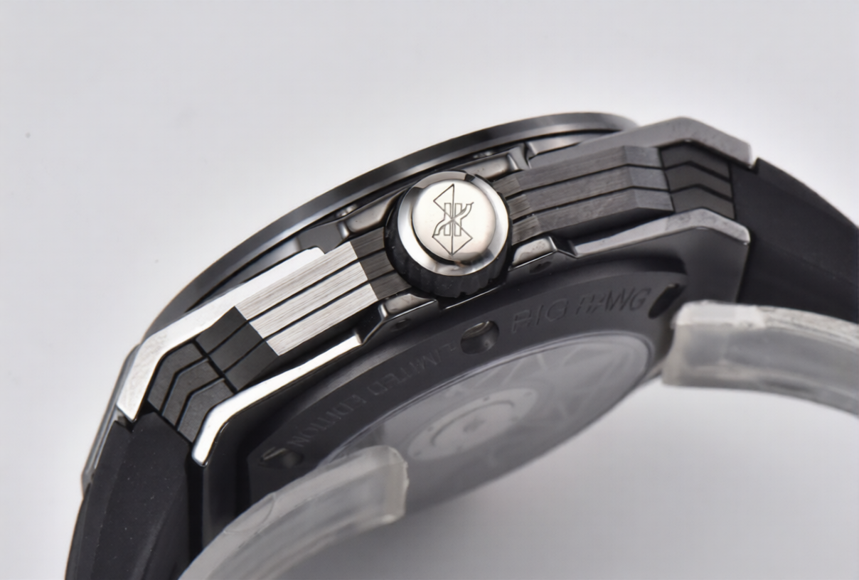 Hublot Big Bang Sang Bleu II 45mm Black Rubber Strap Black Dial