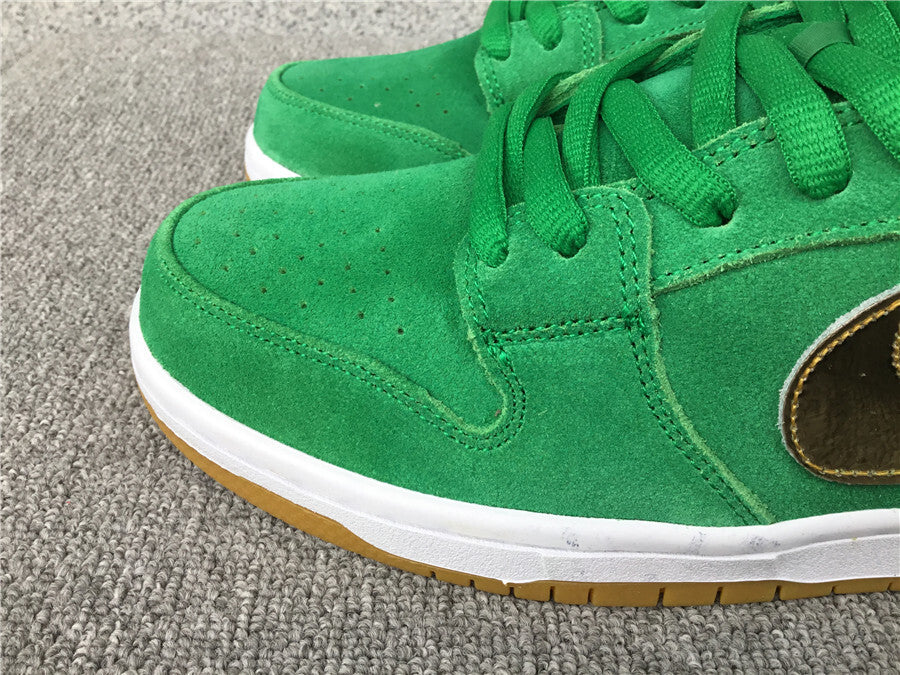 Nike SB Dunk Low Pro "St. Patrick's Day"