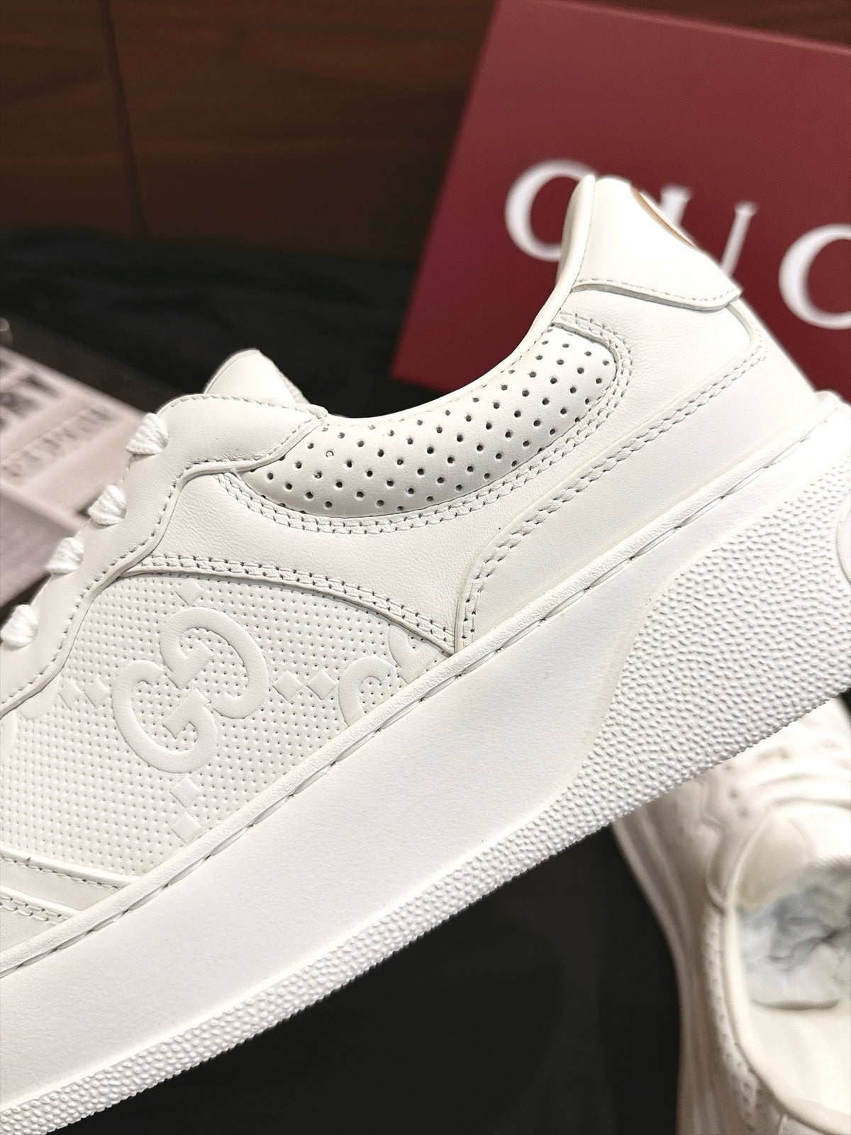 Gucci GG Trainer "White"