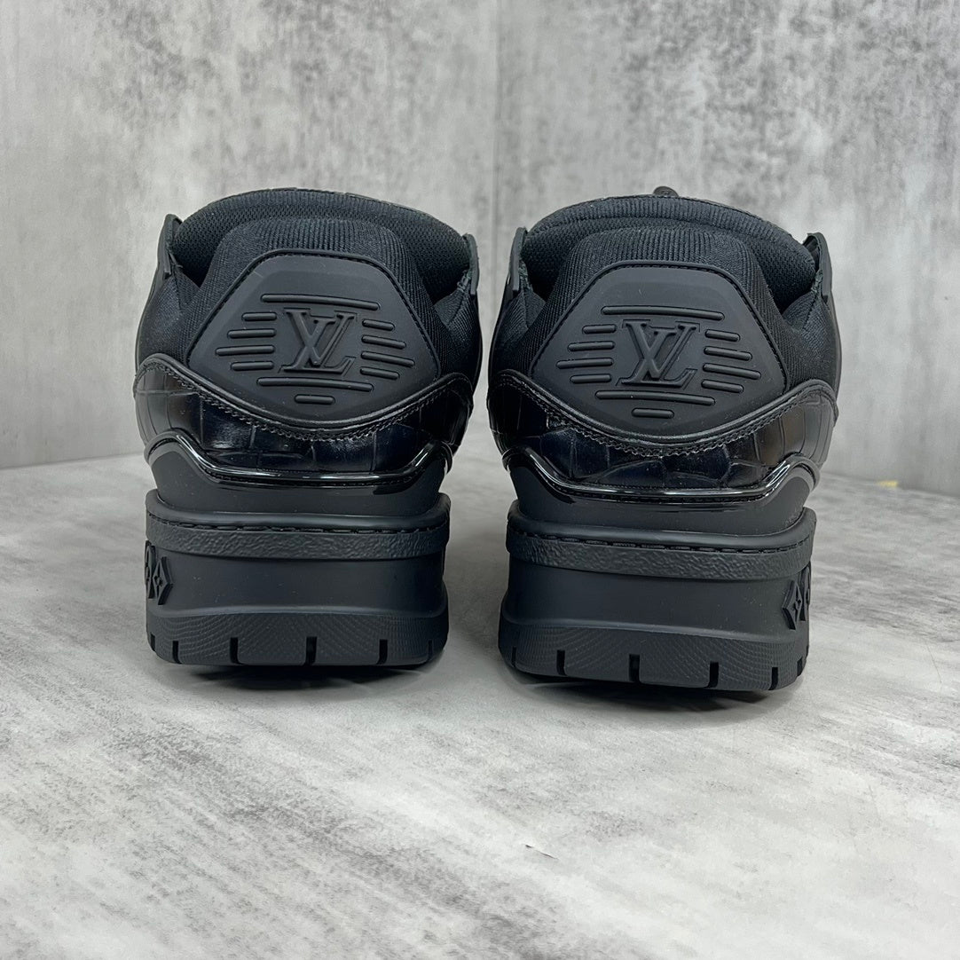 Louis Vuitton Maxi "Black Crocodile Pattern"