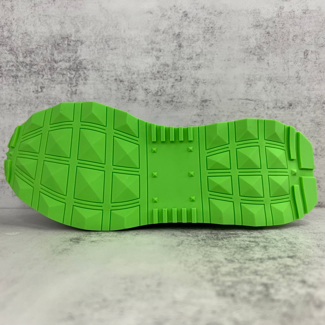 Valentino Garavani Netrunner "Black-Green"