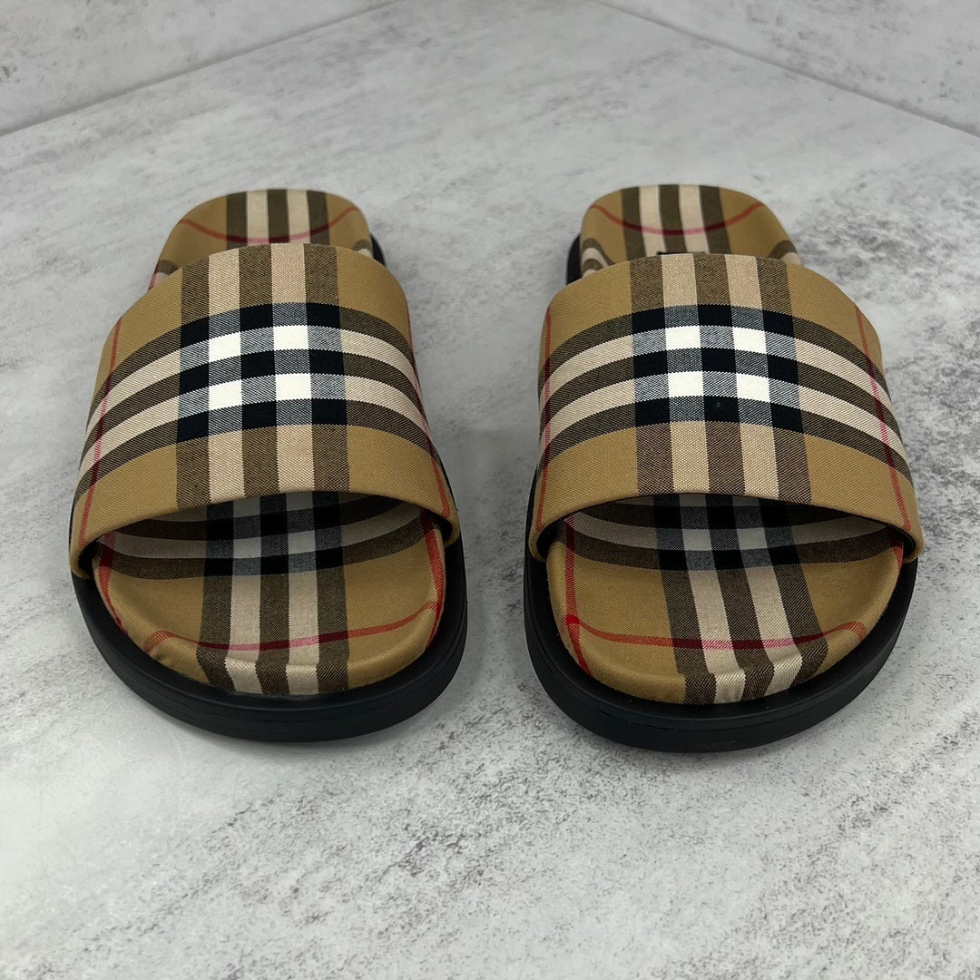 Burberry Slides "Beige"