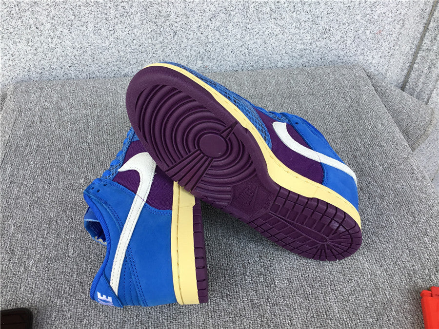 Undefeated x Nike Dunk Low SP "Undefeated Dunk vs. AF1"