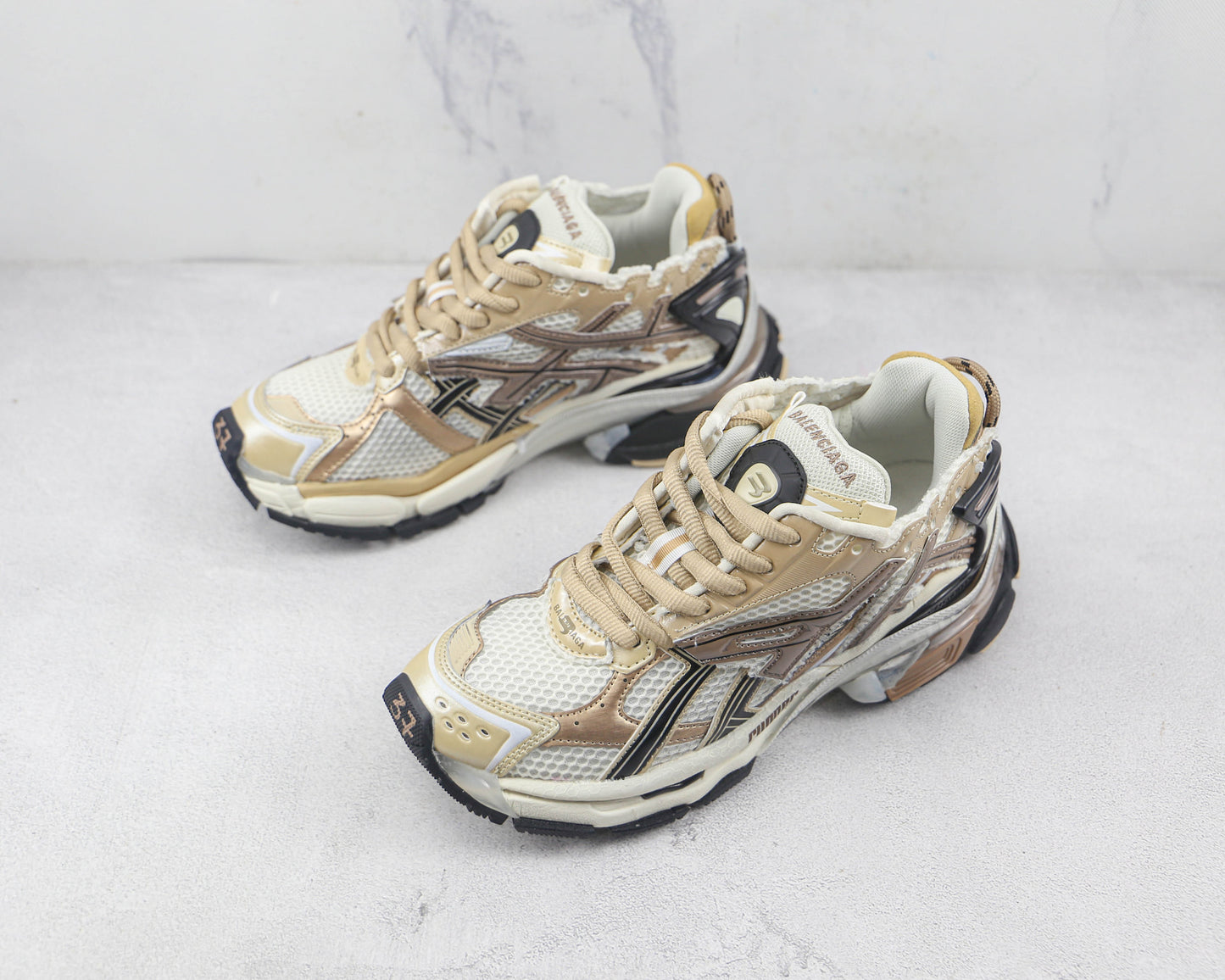 Balenciaga Runner "Beige"