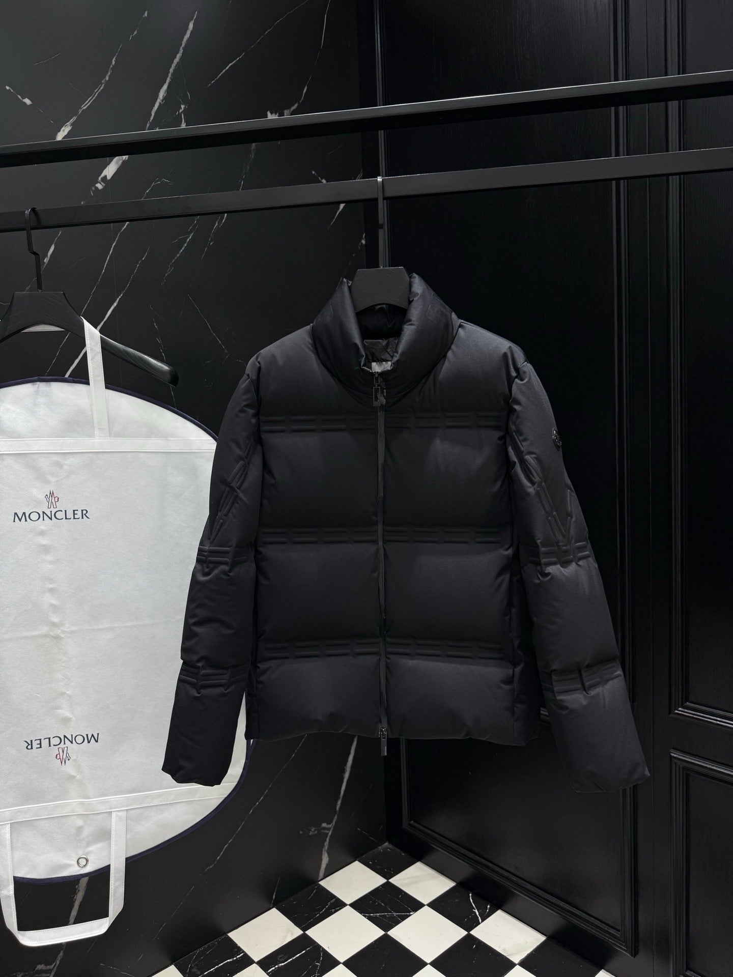 Moncler x A$AP Rocky Rally Short Down Jacket "Black"