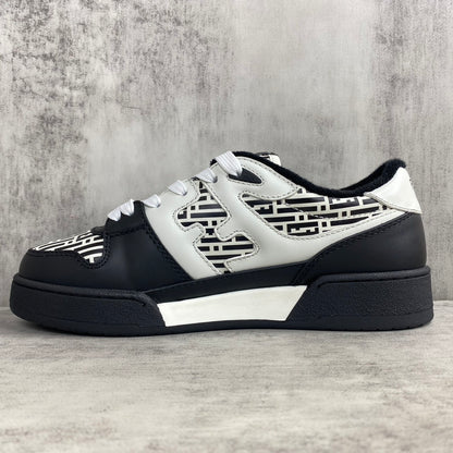 Fendi Match "White-Black Monogram"