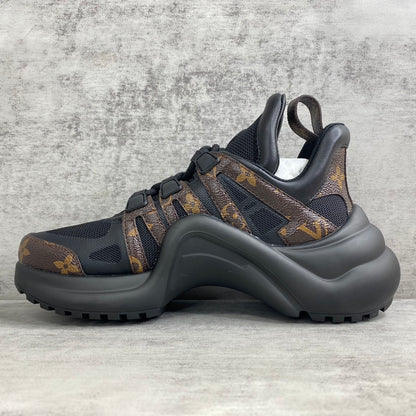 Louis Vuitton Arklight "Black-Brown"