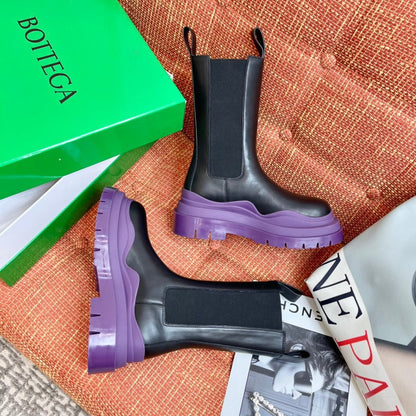 Bottega Veneta Tire Chelsea Boots "Black-Purple"