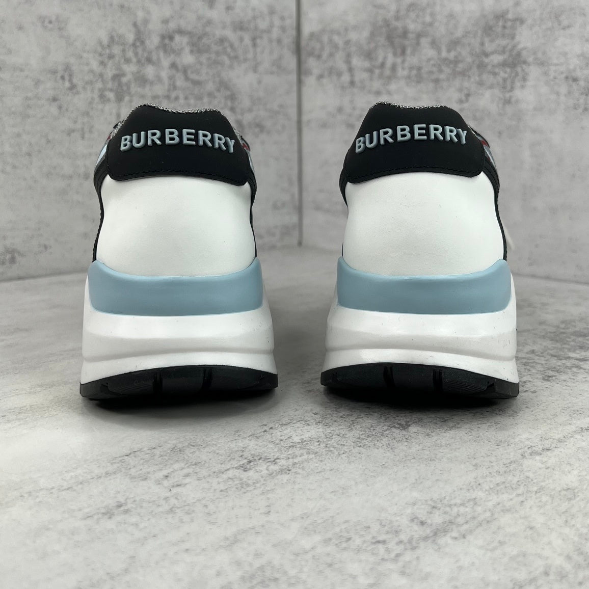 Burberry Ramsey "Blue-White-Black"