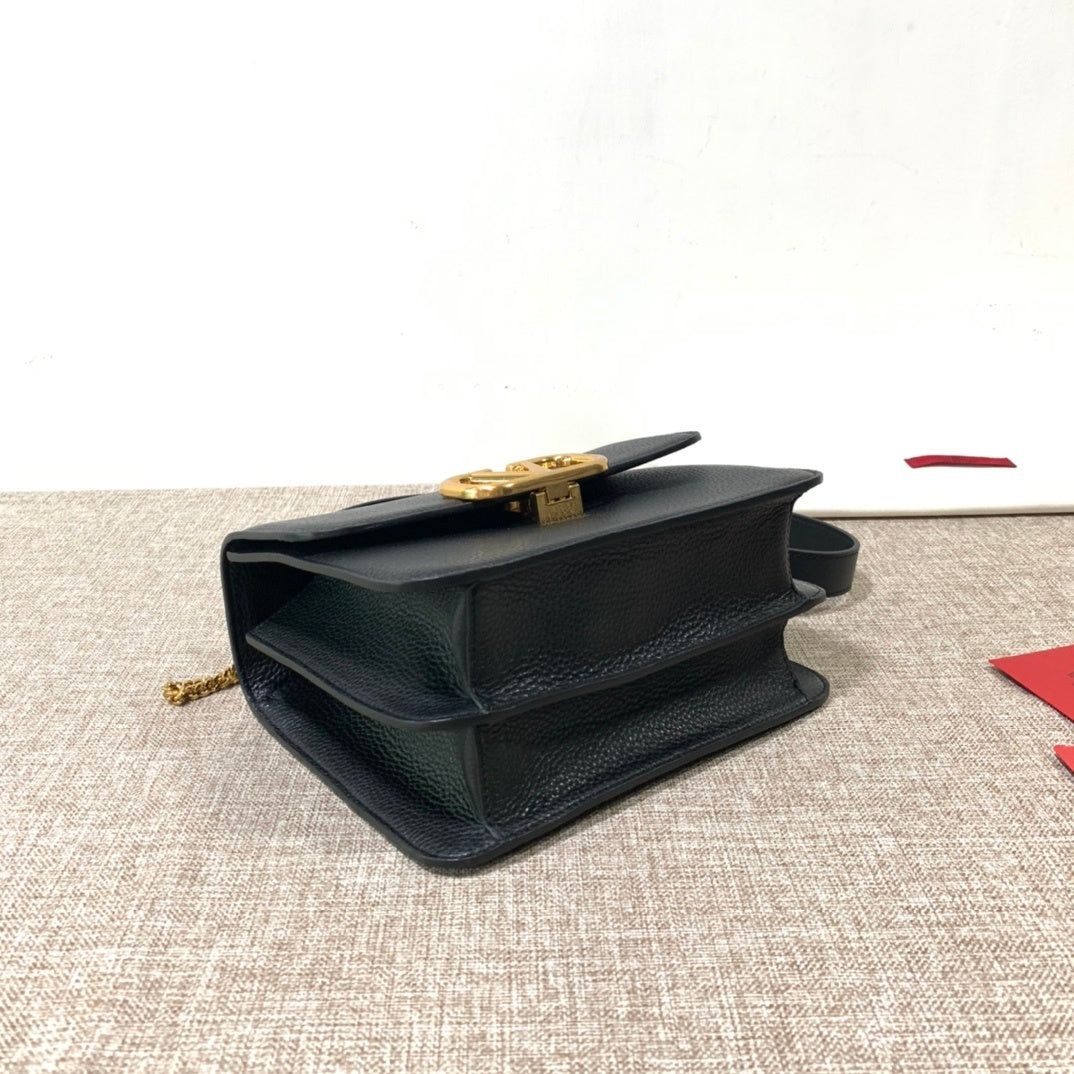 Valentino Garavani Vsling Bag