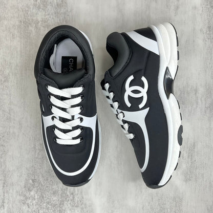 Chanel 22A "Black-White"