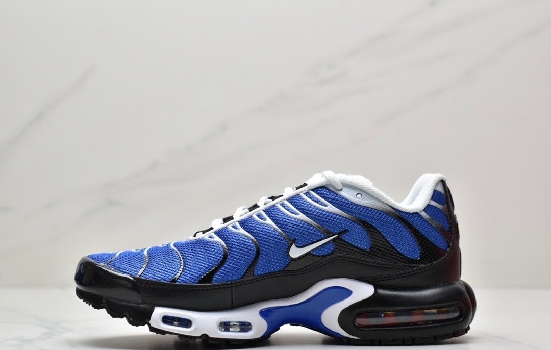 Nike Air VaporMax Plus “Black-Blue-White”