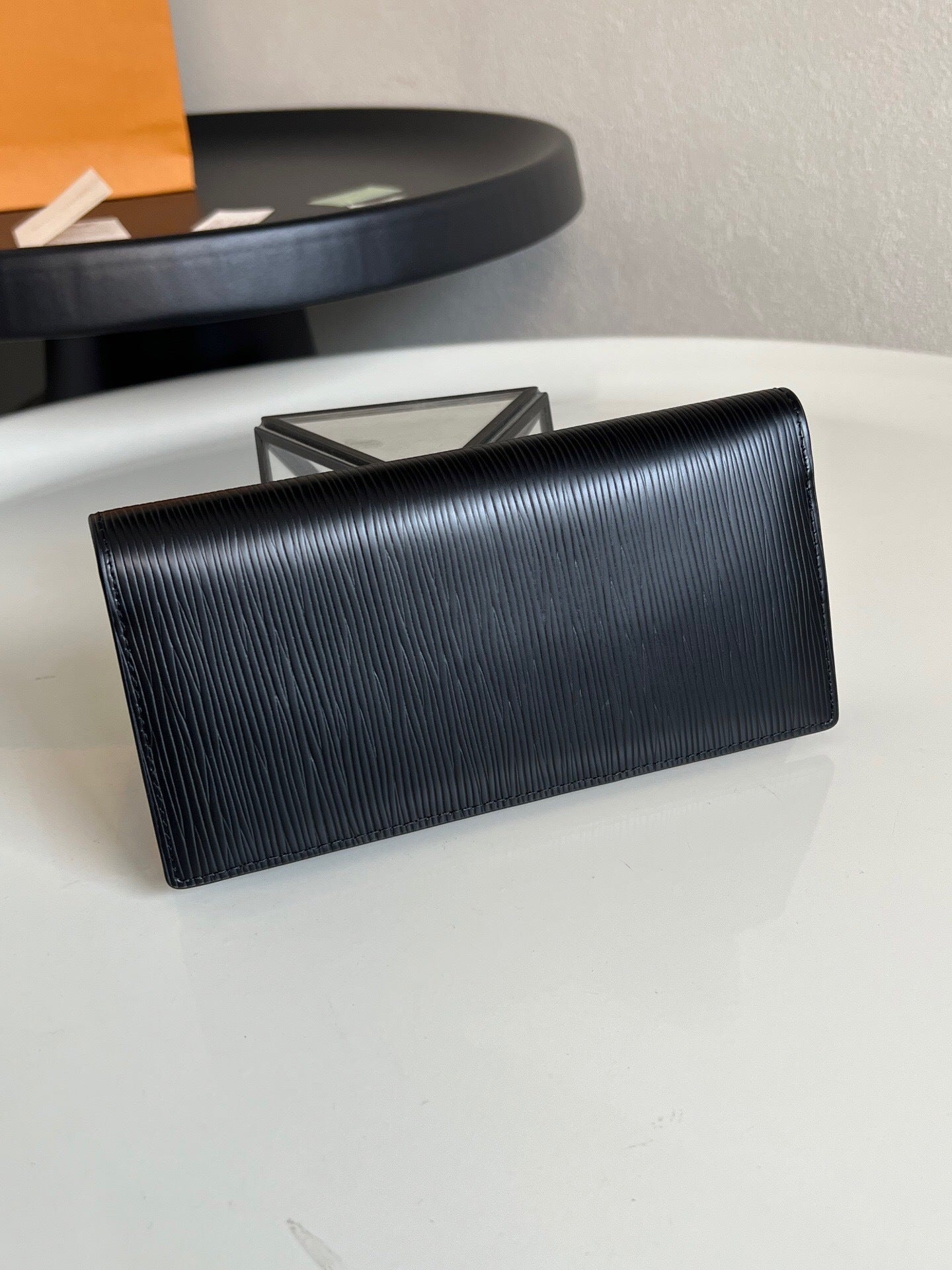 Louis Vuitton Brazza Wallet "Epi Leather"