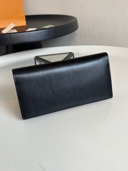 Louis Vuitton Brazza Wallet "Epi Leather"