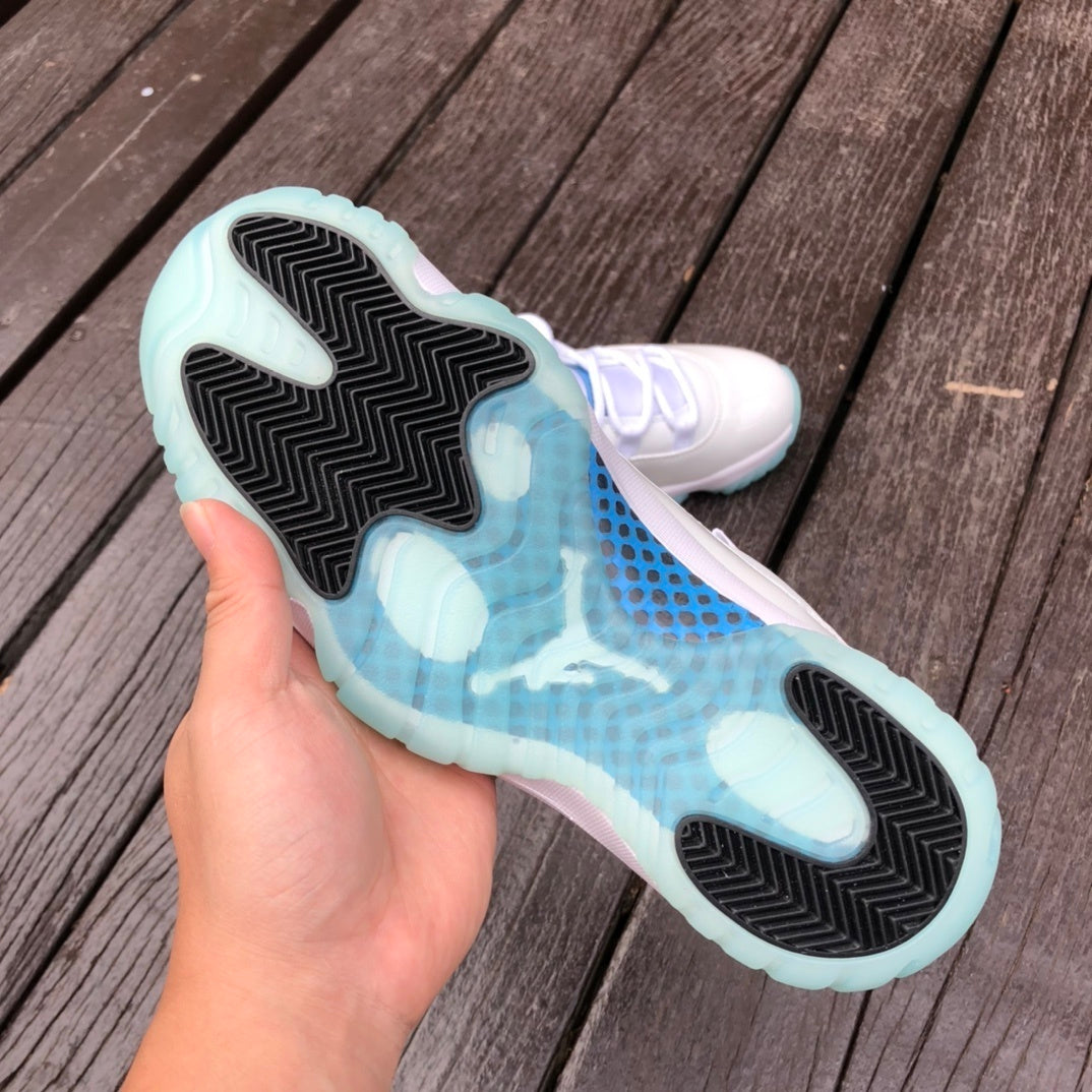 Air Jordan 11 Retro Low "Legend Blue"