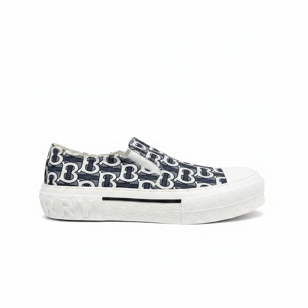 Burberry Slip-On "Grey-White Monogram"