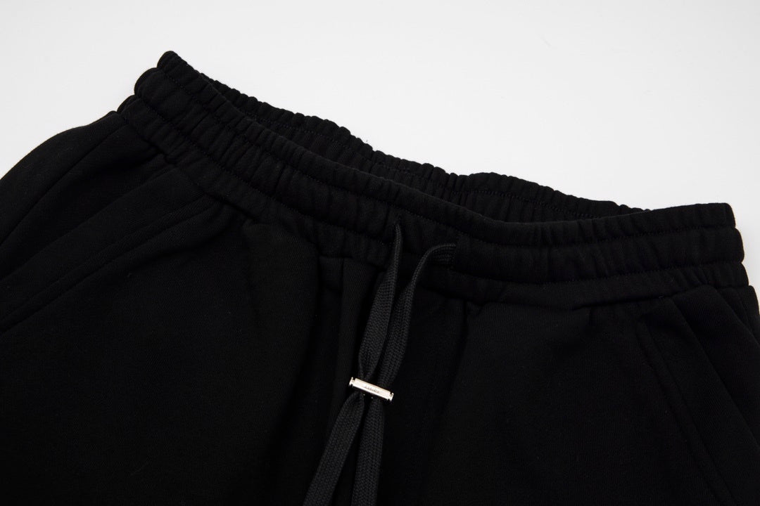 Amiri 22 Shorts "Black"