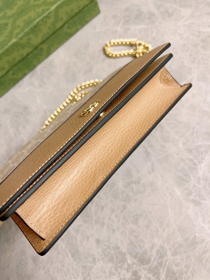 Gucci GG Marmont Wallet on Chain