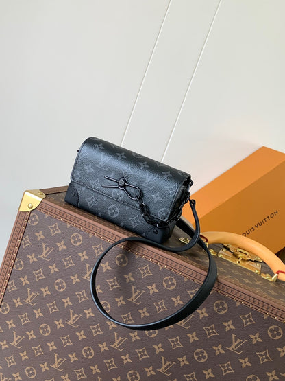 Louis Vuitton Steamer Wearable Wallet