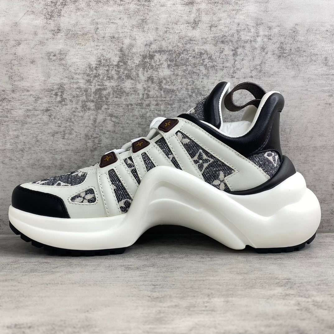 Louis Vuitton Arklight "White-Black Denim"