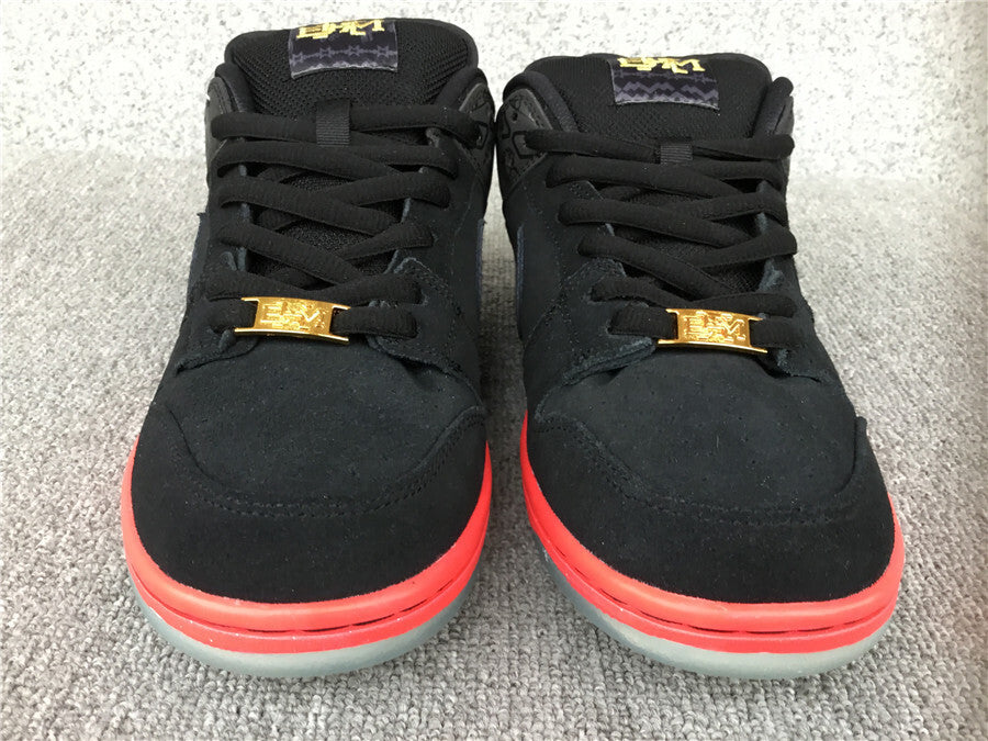 Nike Dunk Low Premium SB QS "BHM"