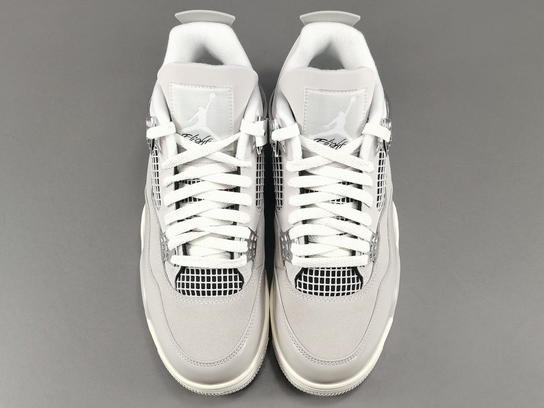 Air Jordan 4 "Frozen Moments"