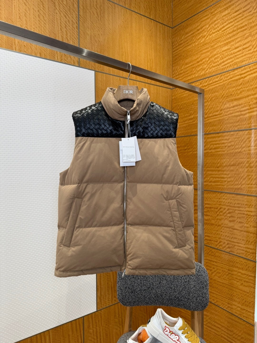 Bottega Veneta Intrecciato Poplin Down Vest "Camel-Black"