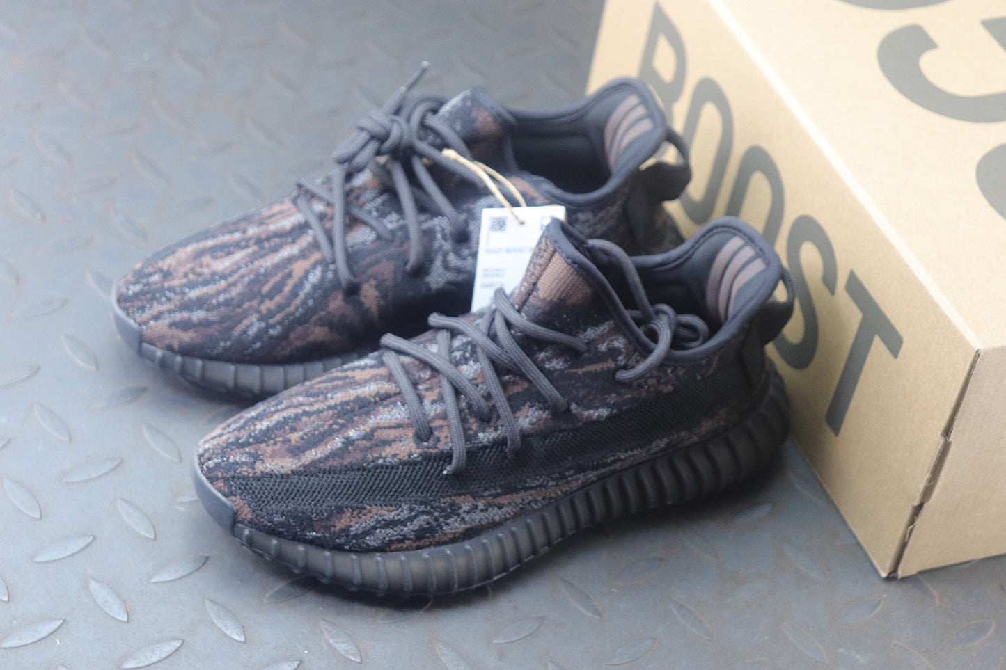 Yeezy 350 V2 “MX Rock”