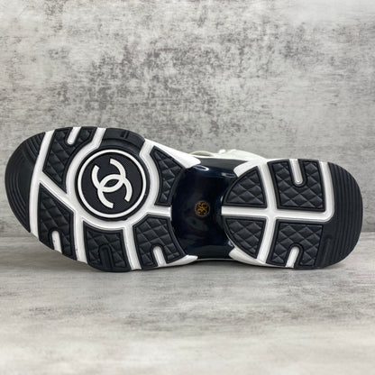 Chanel Interlocking CC High-Top Strap "White-Black"