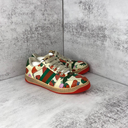 Gucci Screener "White Strawberry"