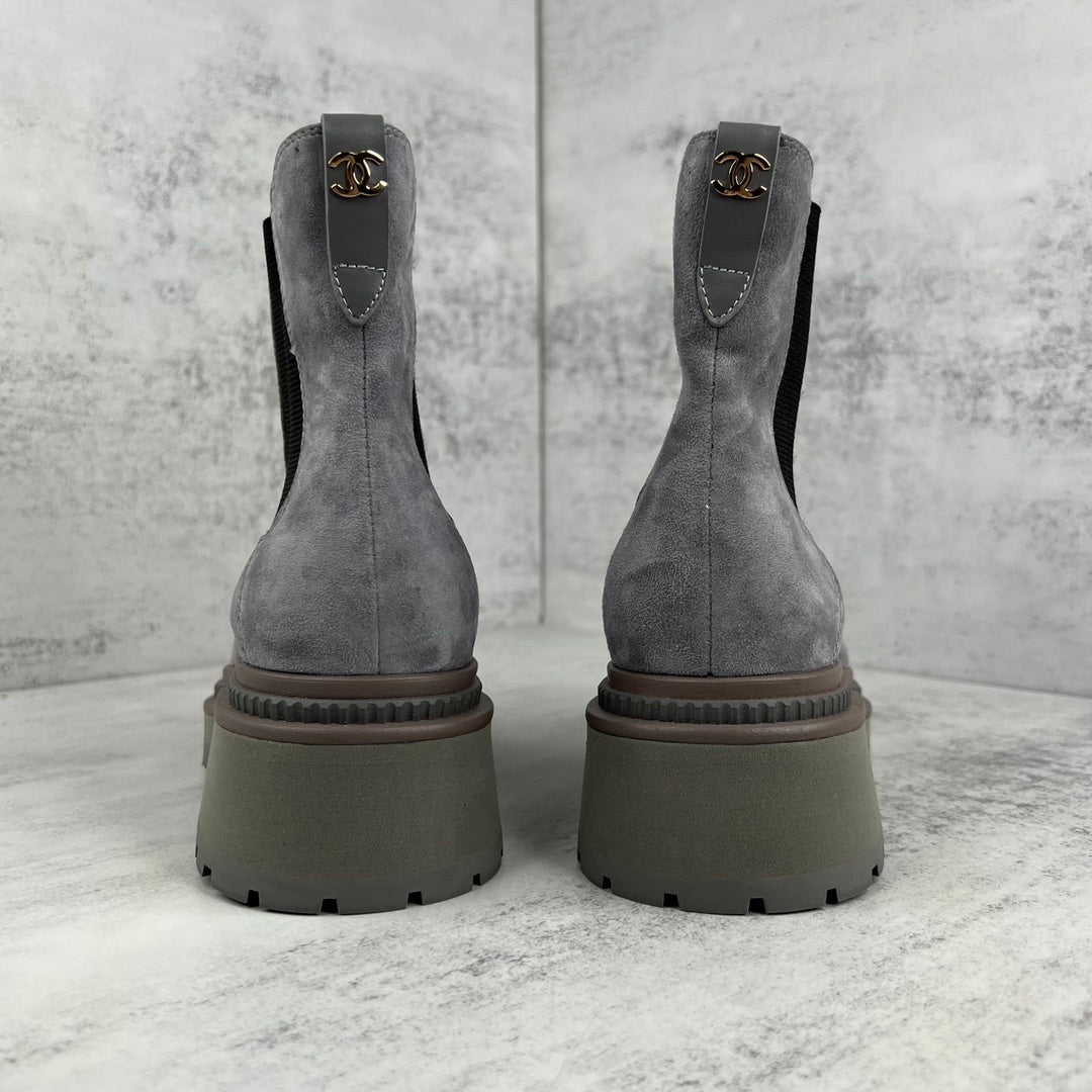 Chanel Chelsea Boots "Grey-Black"